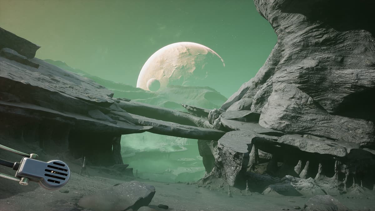 The Invincible: Deluxe Edition