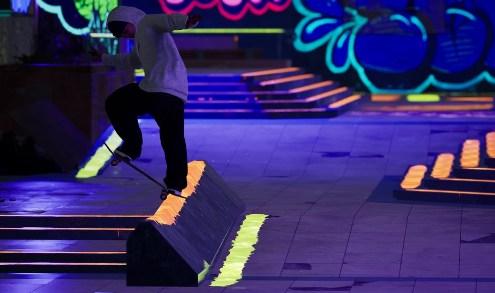 Session: Skate Sim - Abandoned Mall
